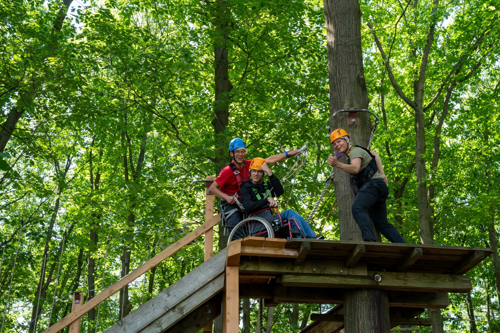 Rolstoel Klimbos 2 Mytylschool 2 juni 2022 4351