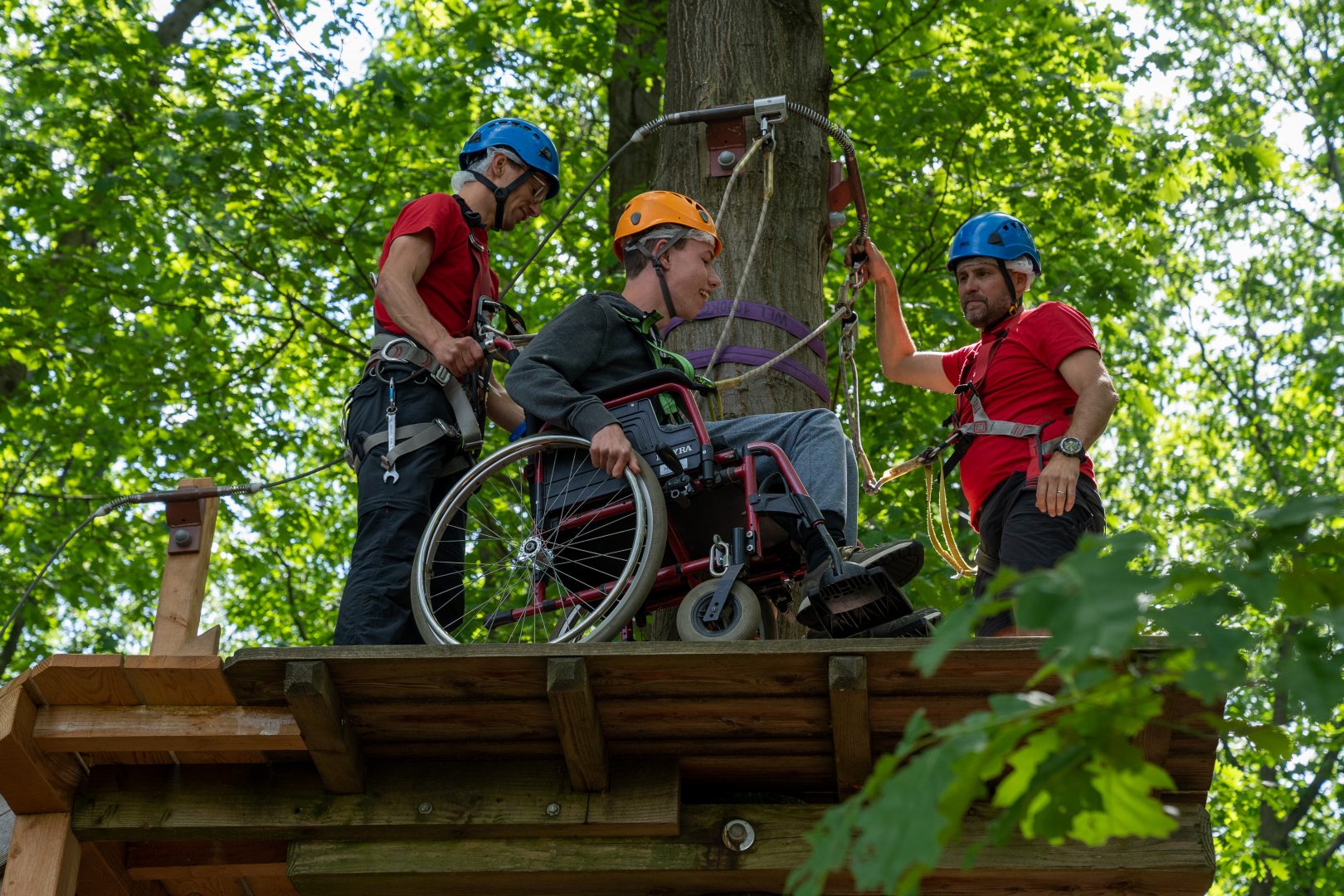 Rolstoel Klimbos 4 Mytylschool 2 juni 2022 4929