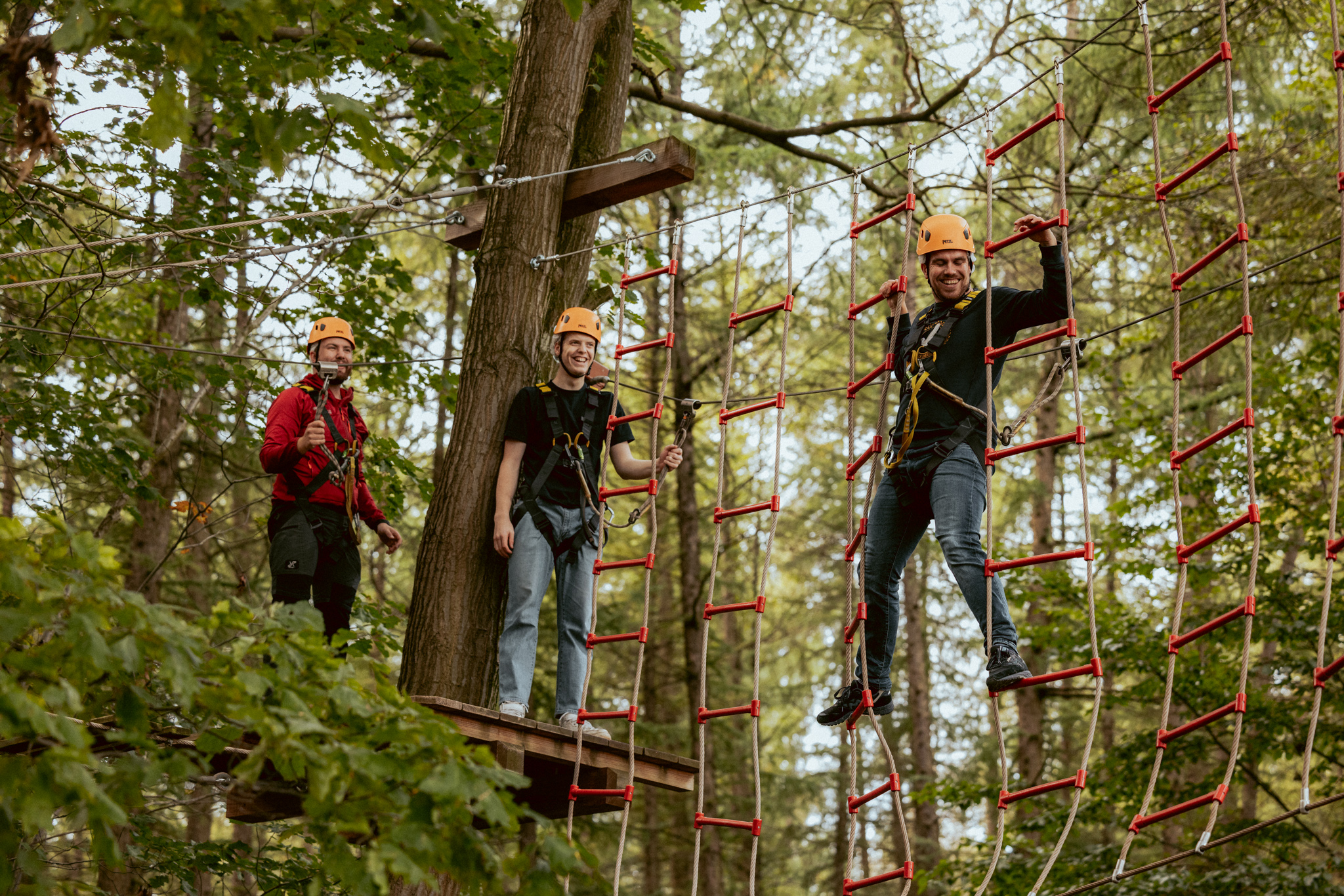 Winter Klim & Zip 18 svg+xml;charset=utf